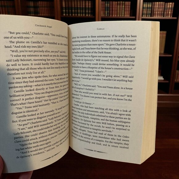 Clockwork Angel 📚 (The Infernal Devices, Book 1) by Cassandra Clare (Paperback) - Picture 4 of 5